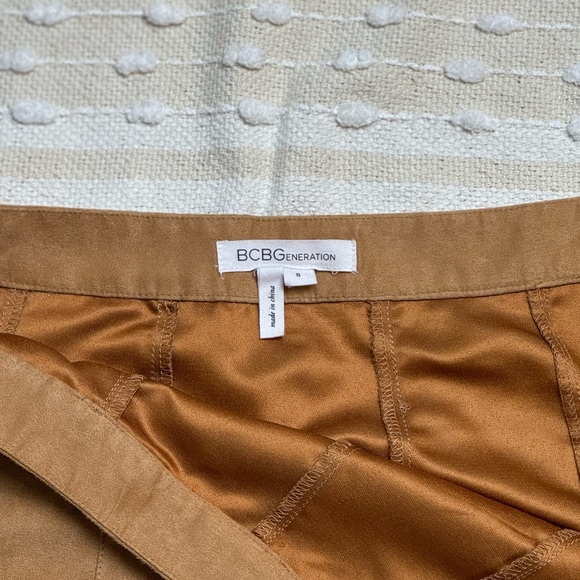 BCBGeneration faux suede A line seamed cognac/tan mini skirt size 8 - Picture 7 of 10